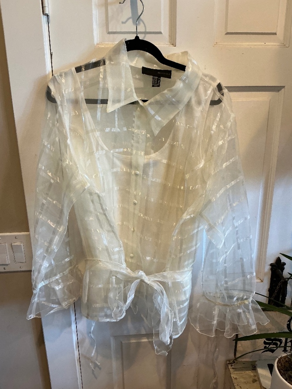 JS Boutique gorgeous blouse brand new w/o tags in plus size 24!